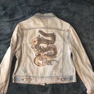 Jean jacket with embroider flowers/snake on back
